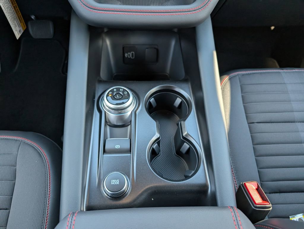 New 2026 Ford Explorer ST-Line w/ ST-Line Street Pack image 16