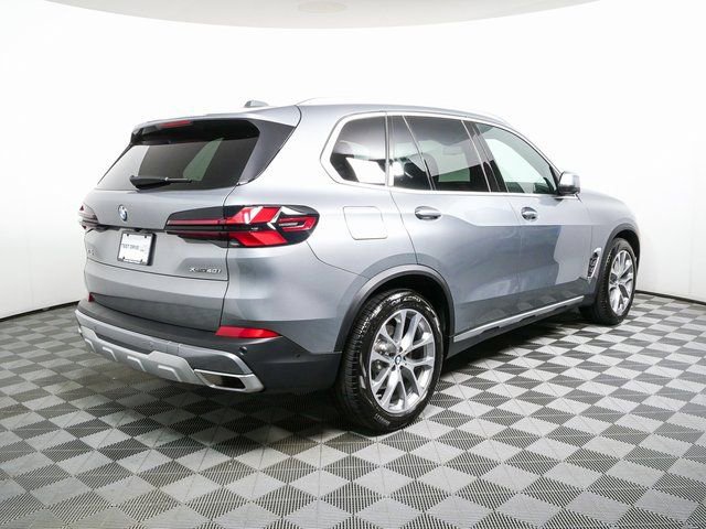 Used 2024 BMW X5 xDrive40i w/ Premium Package image 29