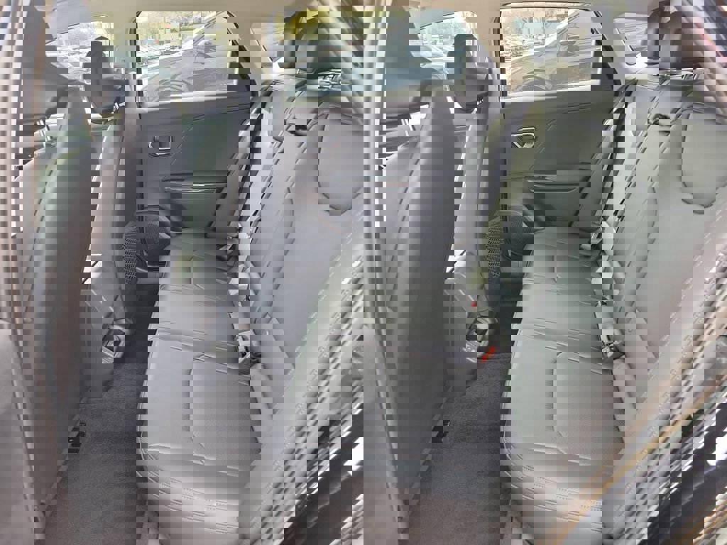 New 2026 Kia K4 EX image 14