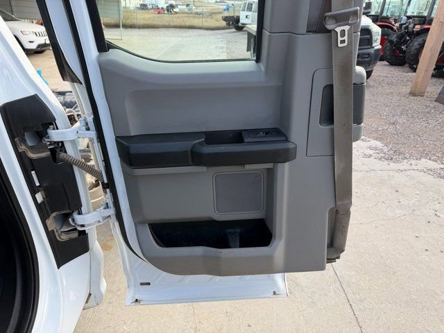 Used 2017 Ford F450 XL w/ Power Equipment Group AWD/4WD image 21