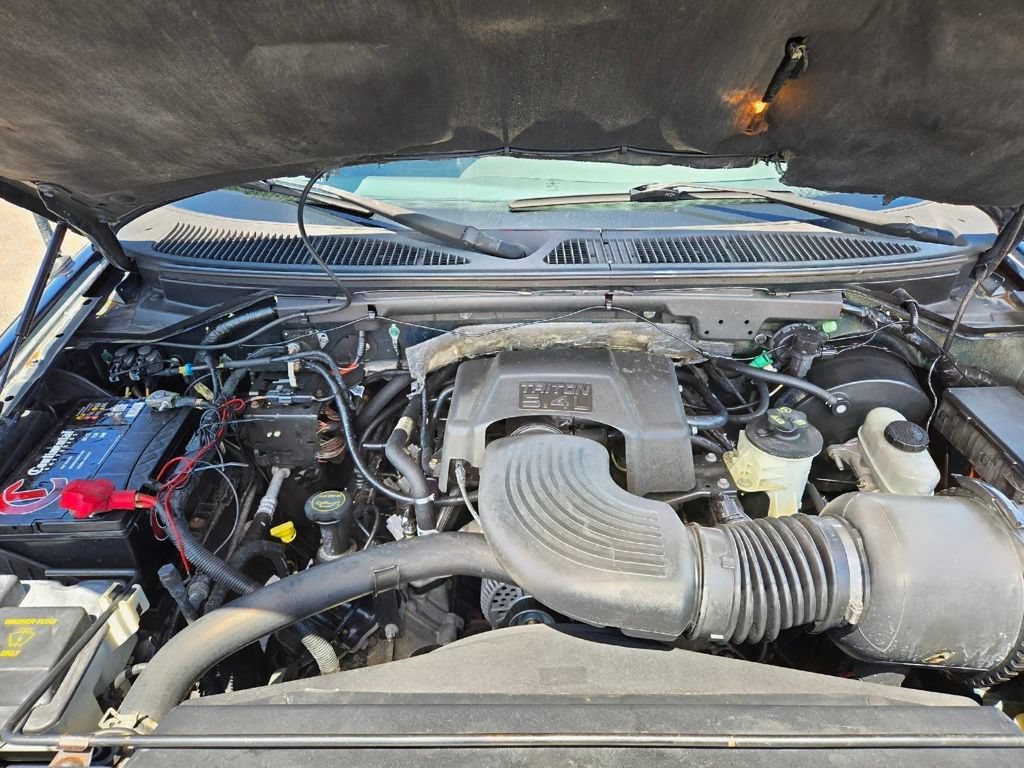 Used 2003 Ford F150 Lariat AWD/4WD image 16
