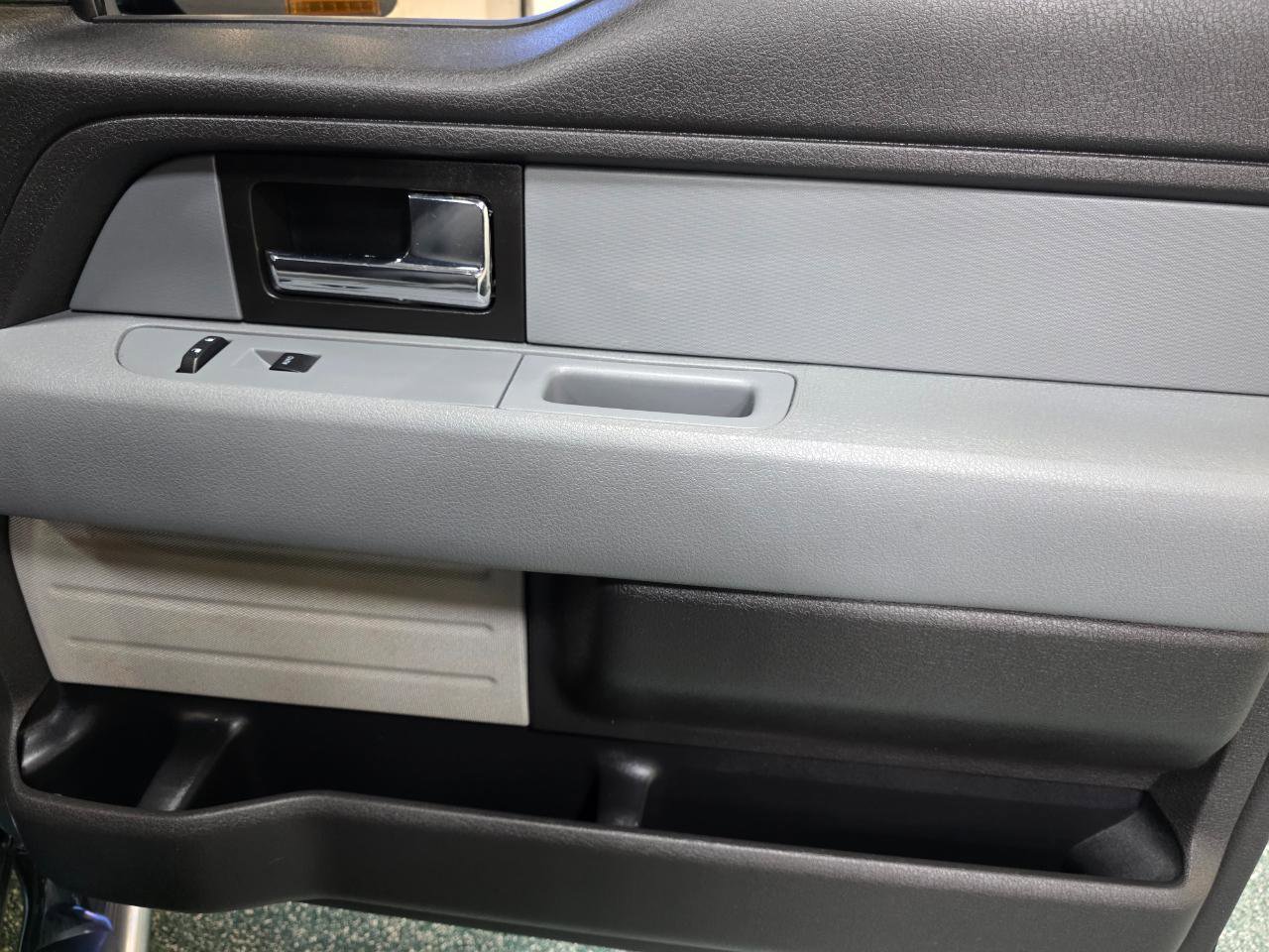 Used 2014 Ford F150 XLT w/ Equipment Group 302A Luxury image 27