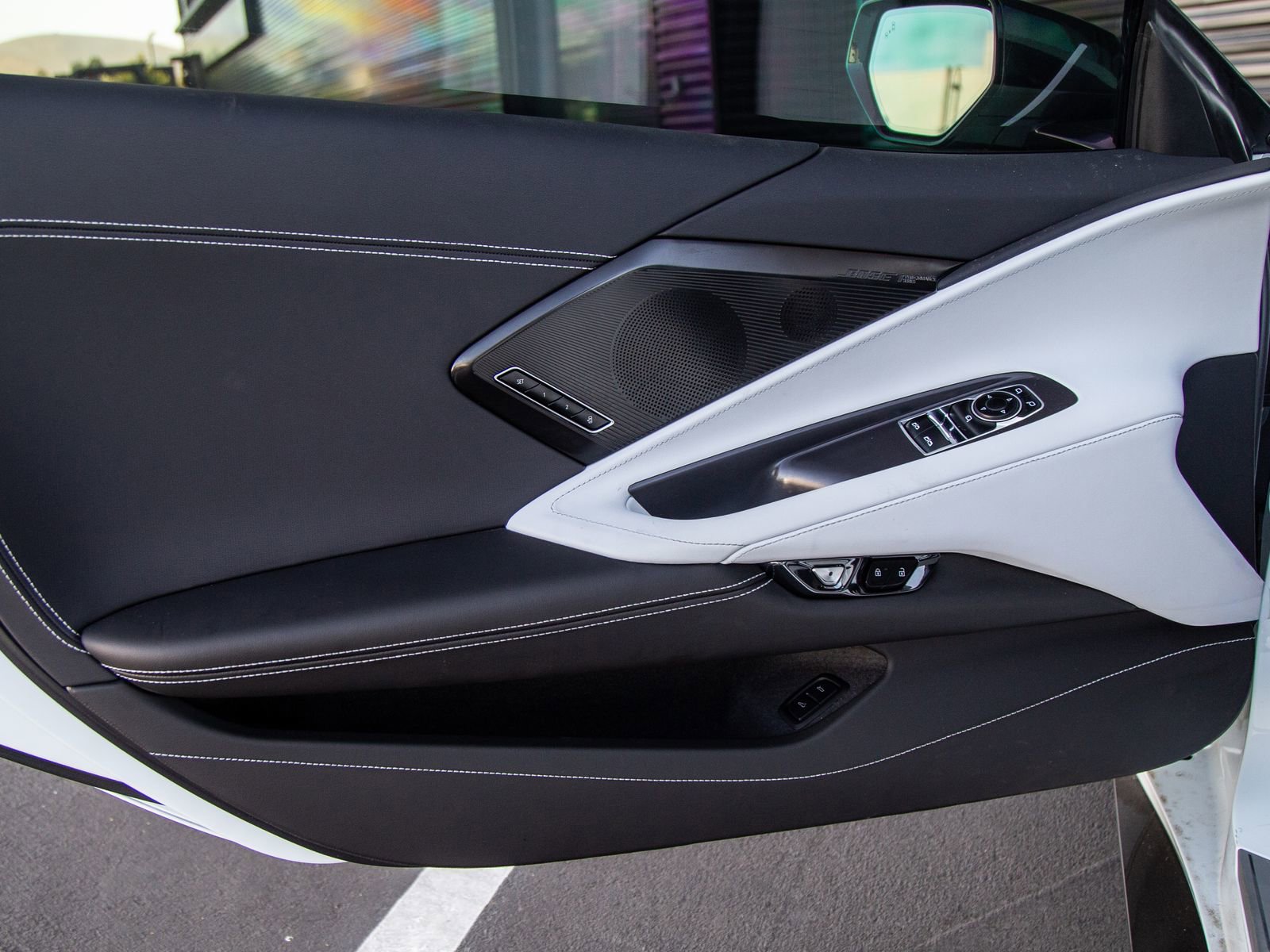 Used 2024 Chevrolet Corvette Stingray Preferred Cpe w/ Stealth Interior Trim Package RWD image 10