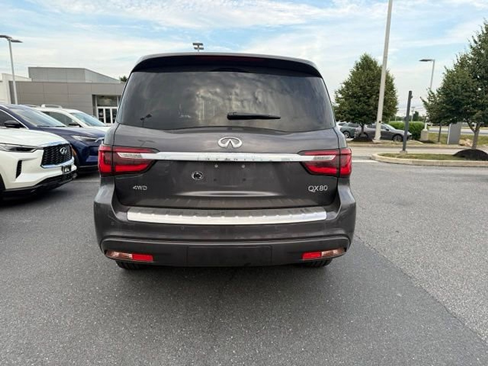 Certified 2024 INFINITI QX80 Sensory w/ Cargo Package AWD/4WD image 13
