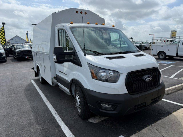 New 2026 Ford Transit 350 RWD image 4