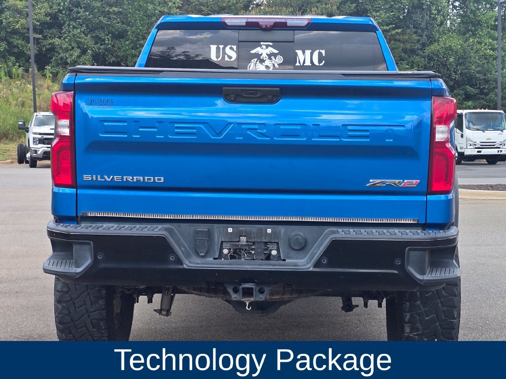 Used 2022 Chevrolet Silverado 1500 ZR2 w/ Technology Package AWD/4WD image 3