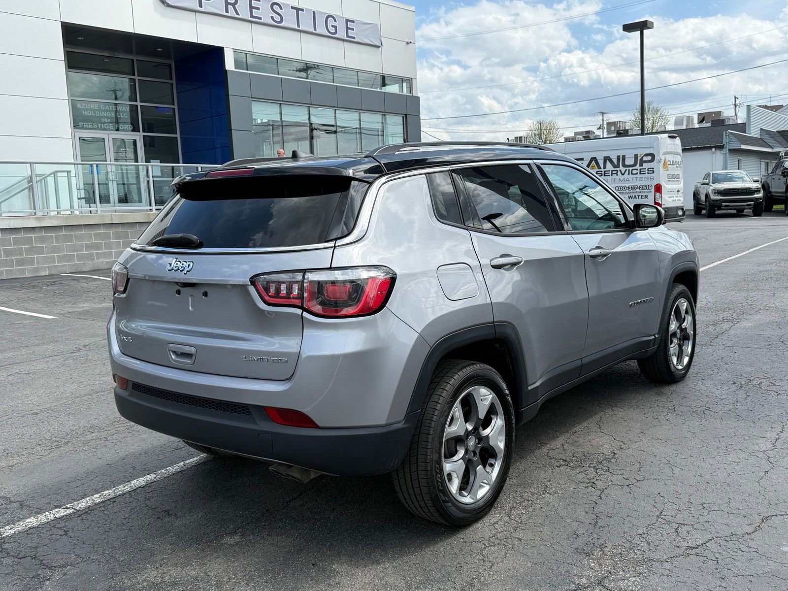 Used 2019 Jeep Compass Limited AWD/4WD image 12