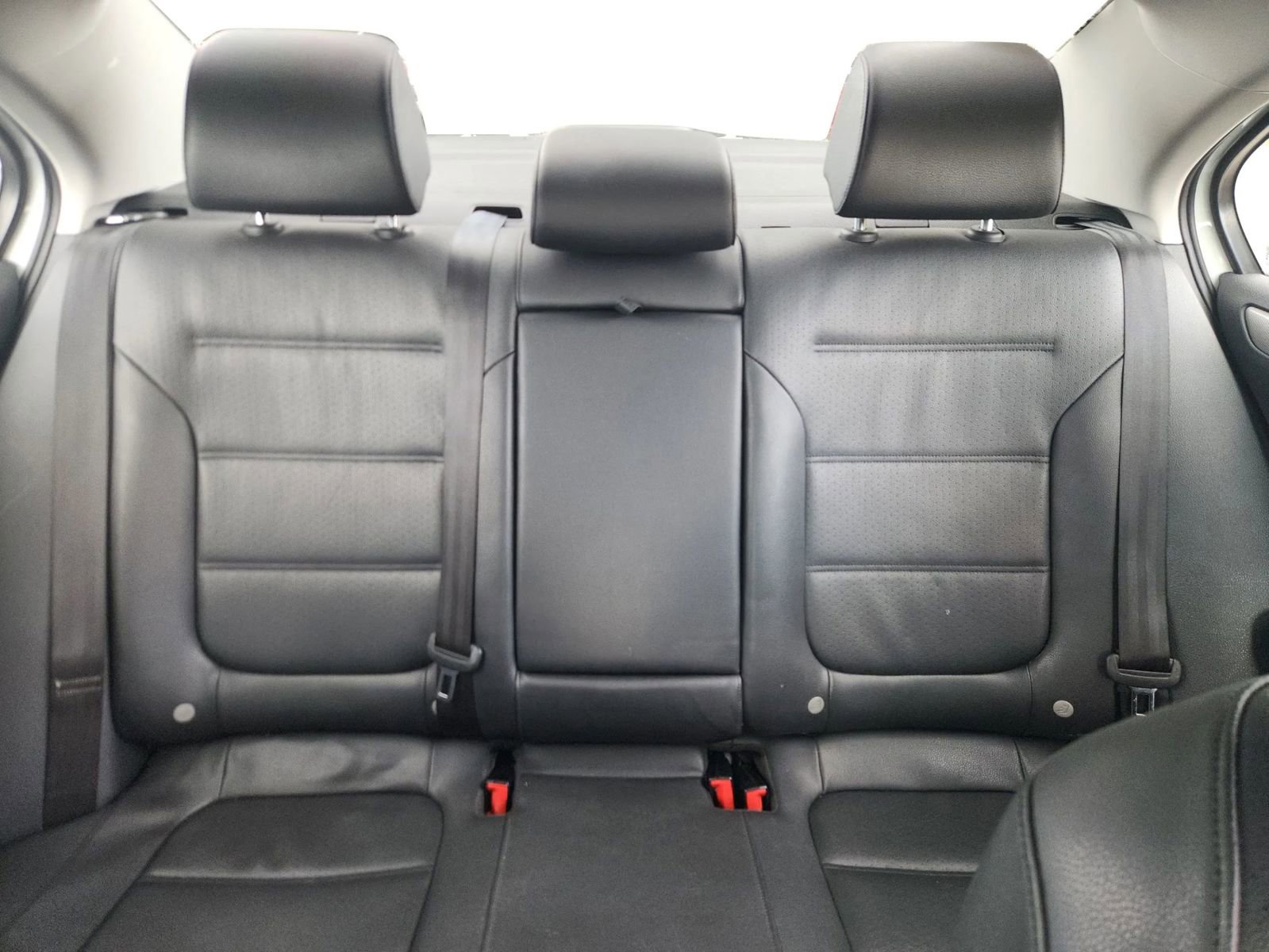 Used 2017 Volkswagen Jetta SE FWD image 15