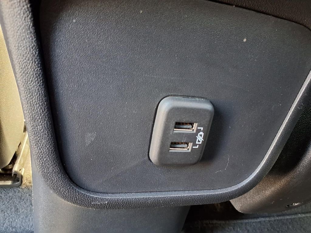 Used 2020 GMC Terrain SLE w/ Driver Convenience Package FWD image 24