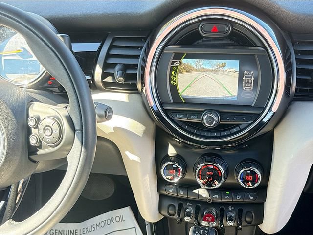 Used 2017 MINI Cooper S image 18
