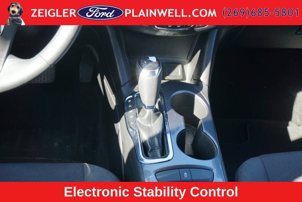 Used 2016 Chevrolet Cruze LT w/ Sun And Sound Package FWD image 14