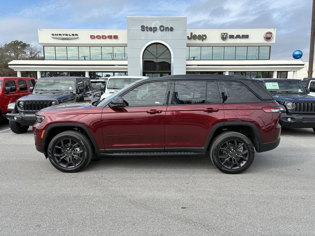 New 2025 Jeep Grand Cherokee Limited AWD/4WD image 8