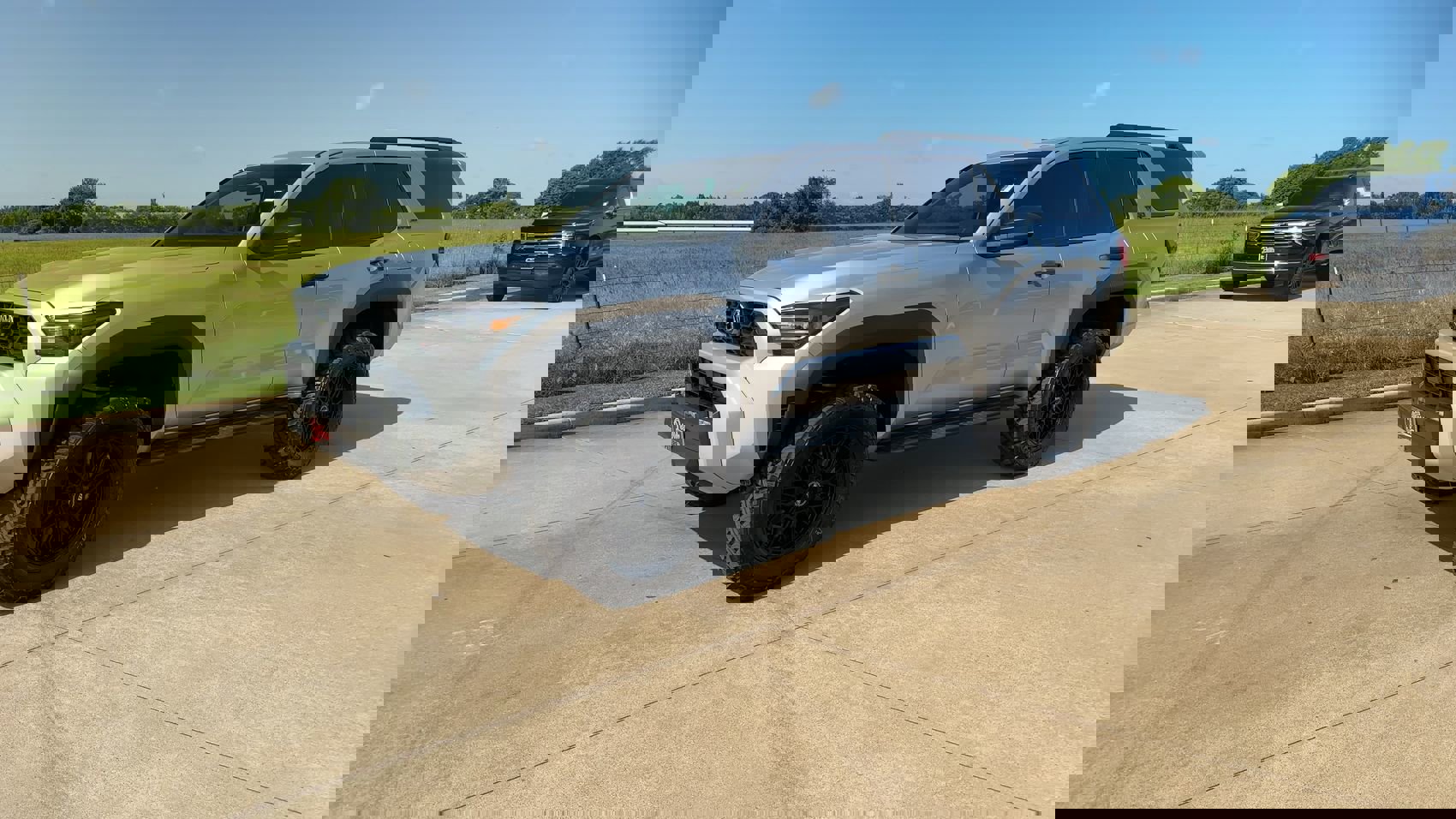Used 2025 Toyota 4Runner TRD Off-Road image 4