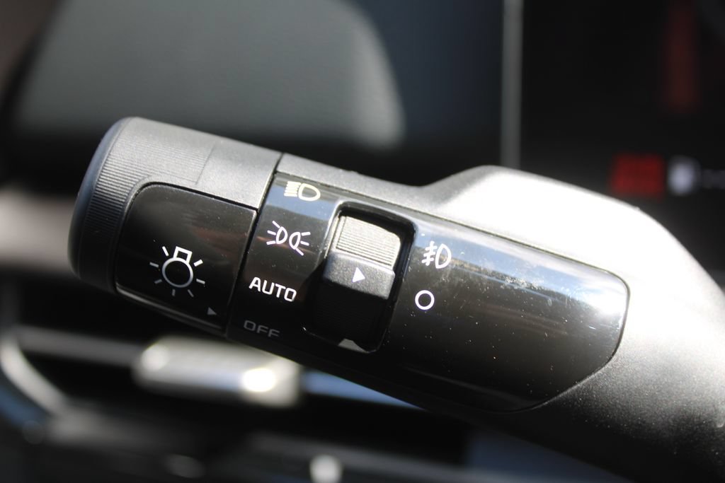 New 2027 Kia Sportage SX FWD image 30