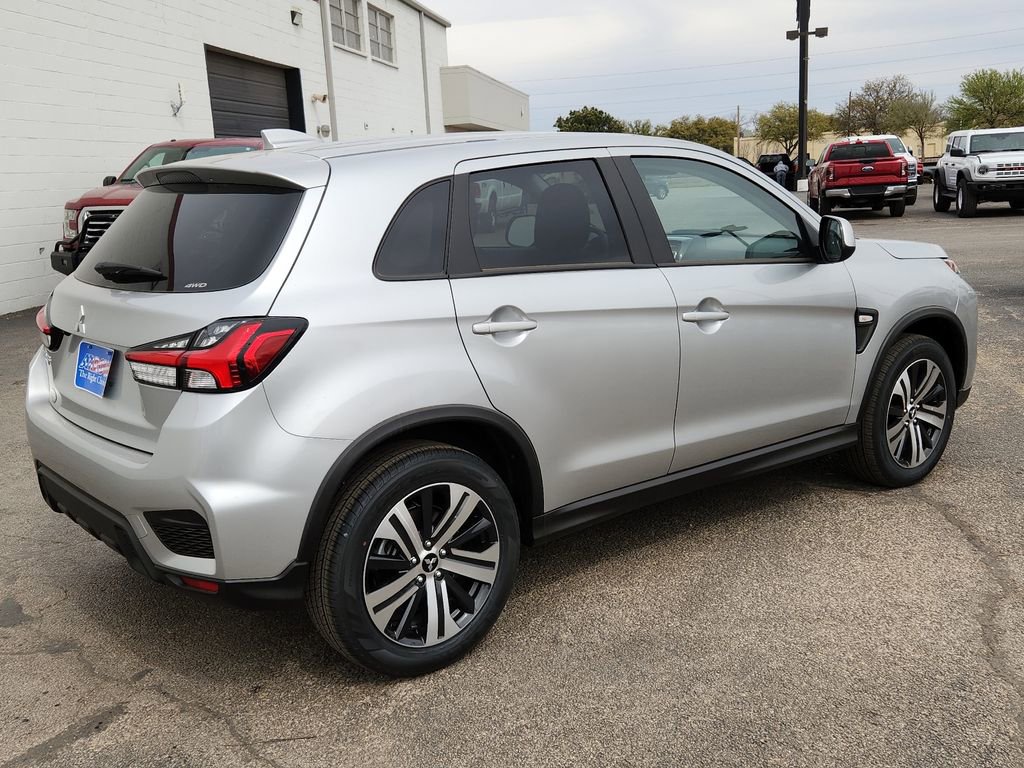 New 2026 Mitsubishi Outlander Sport ES image 13