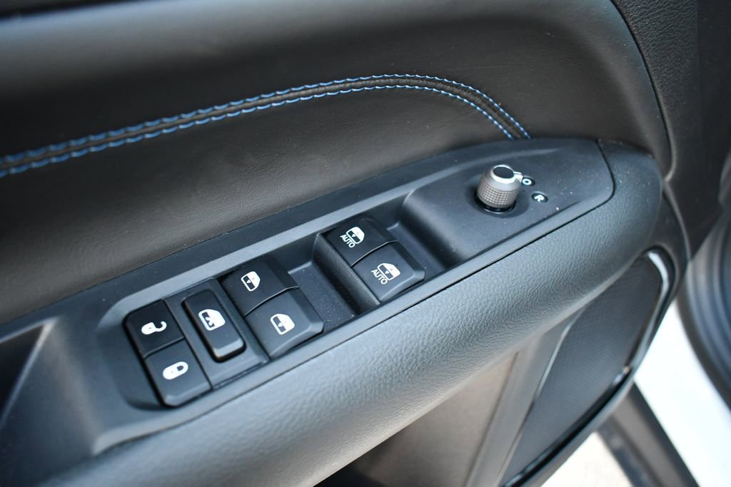 New 2026 Jeep Compass Latitude image 14