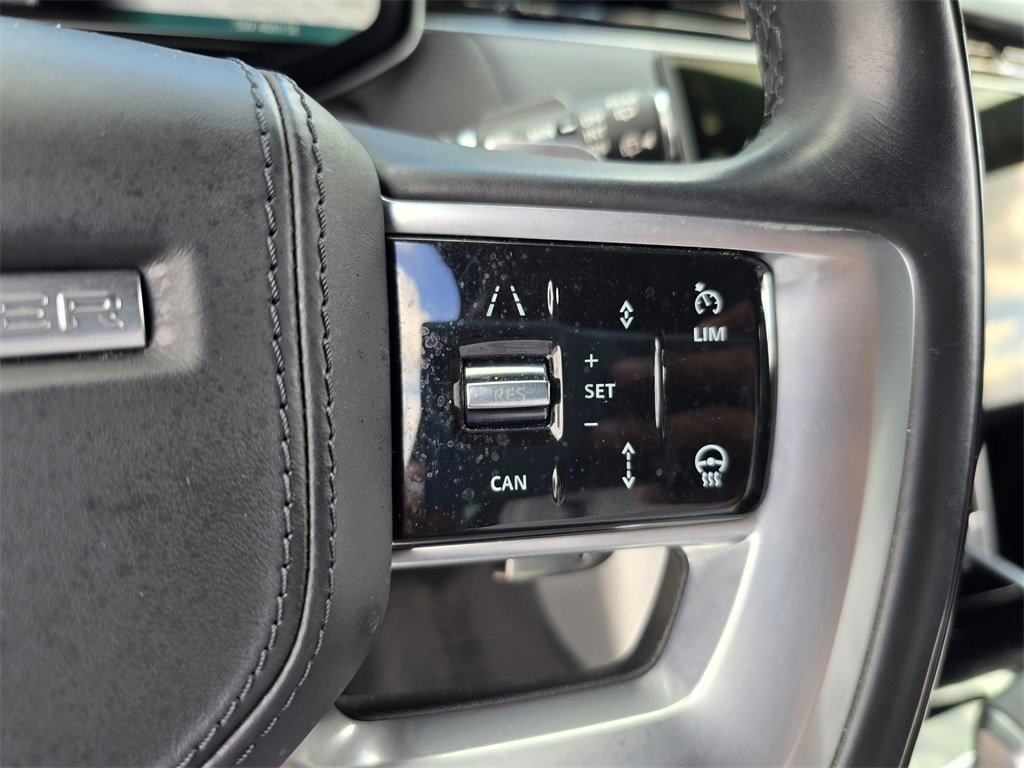 Used 2024 Land Rover Range Rover SE image 24