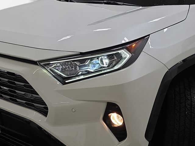 Certified 2021 Toyota RAV4 XSE AWD/4WD image 28