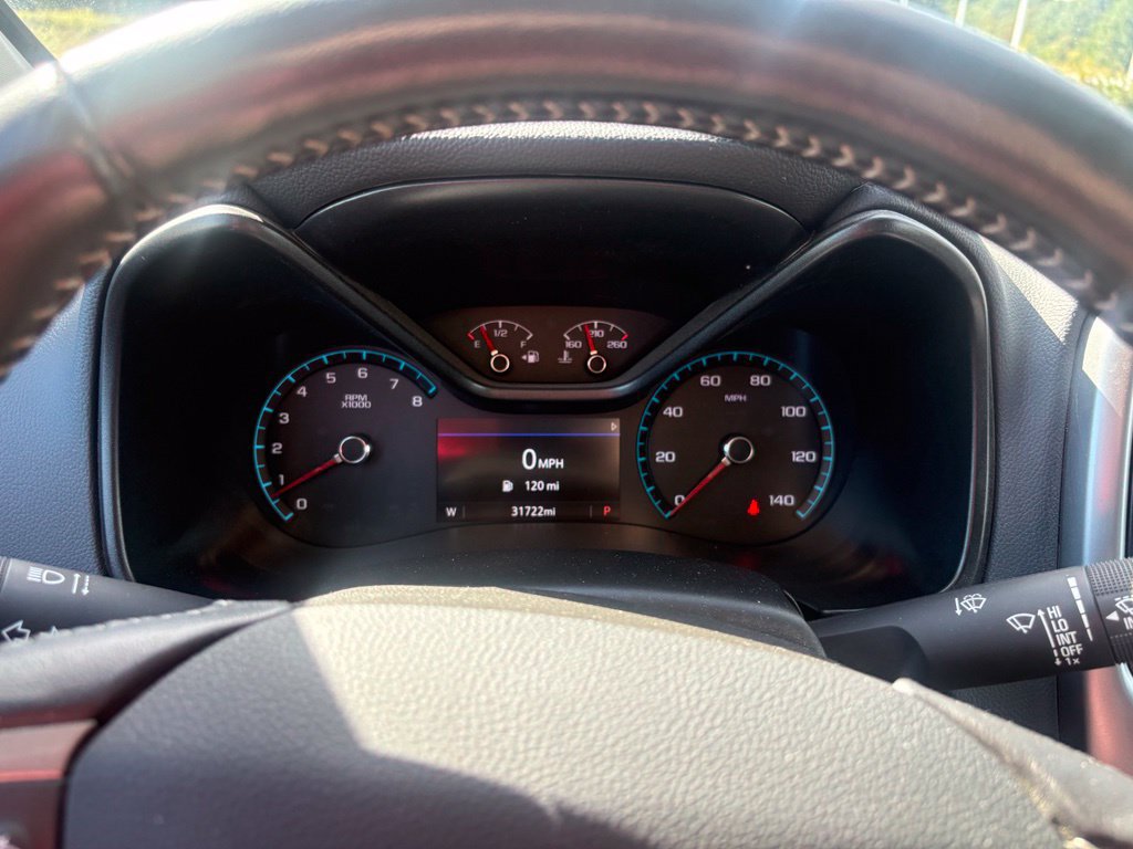 Used 2022 Chevrolet Colorado Z71 w/ Safety Package AWD/4WD image 15