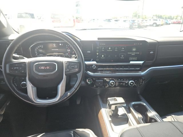 Used 2024 GMC Sierra 1500 Elevation w/ Preferred Package AWD/4WD image 18