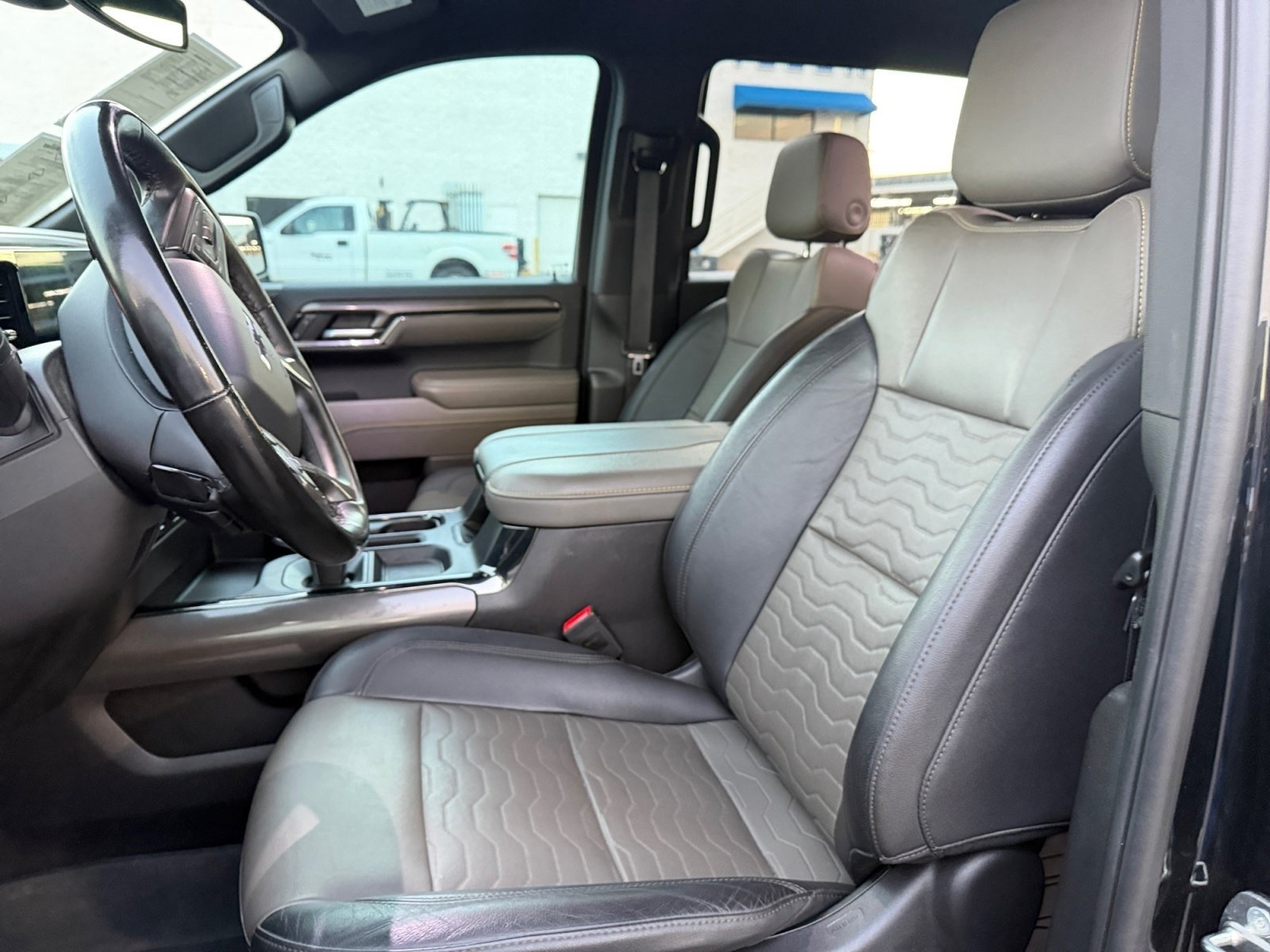 Used 2024 Chevrolet Silverado 1500 ZR2 AWD/4WD image 13