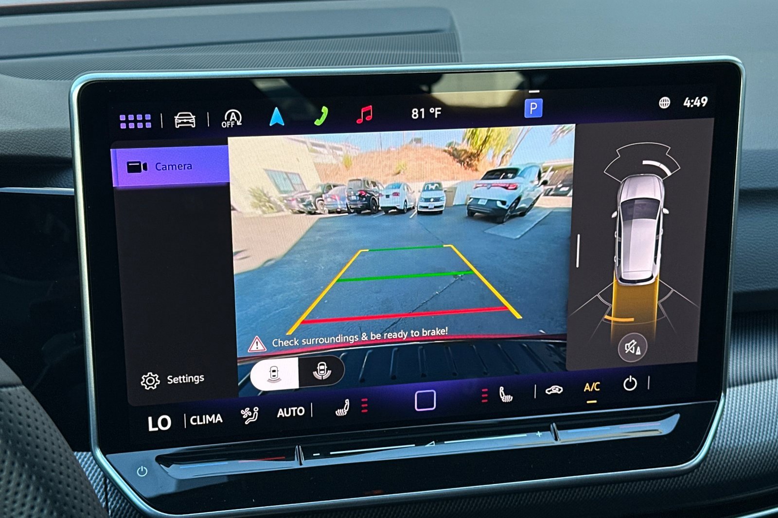 New 2025 Volkswagen GTI SE image 18