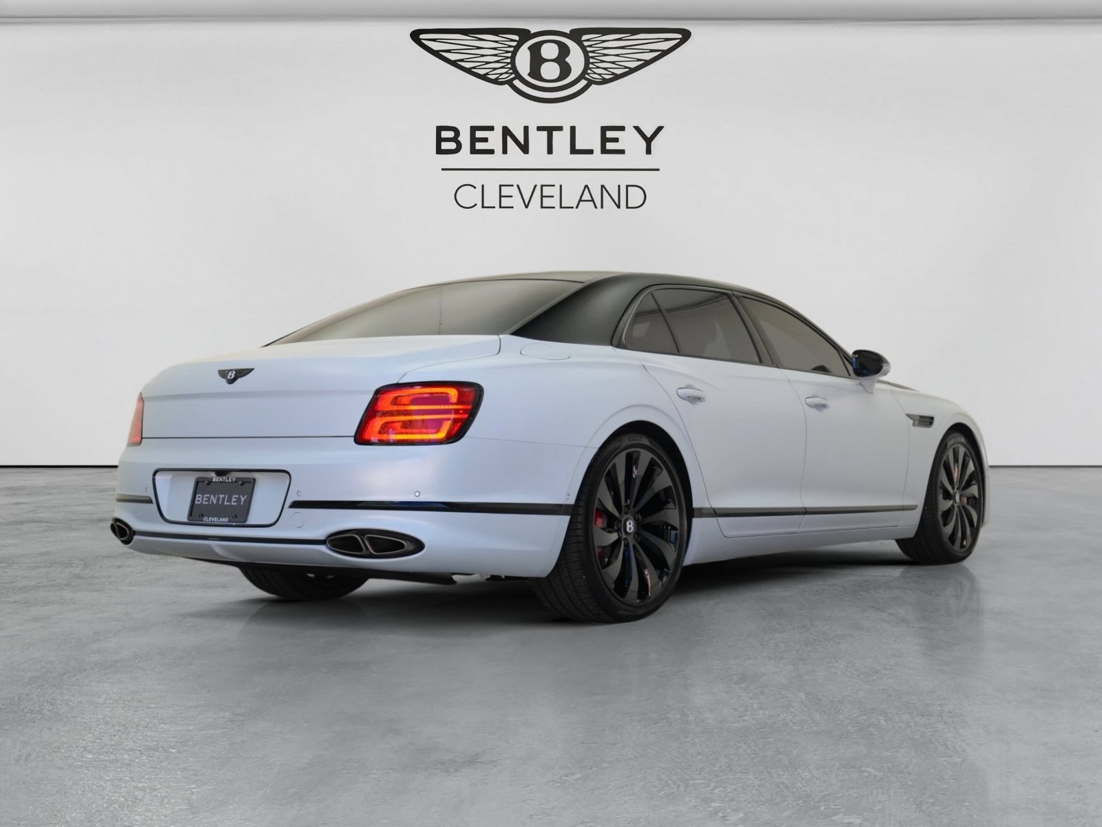 Used 2026 Bentley Flying Spur Azure AWD/4WD image 59