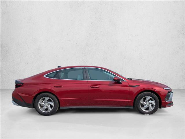 New 2025 Hyundai Sonata SE FWD image 4