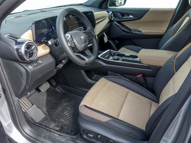 New 2026 Chevrolet Equinox ACTIV w/ LPO, Floor Liner Package image 13