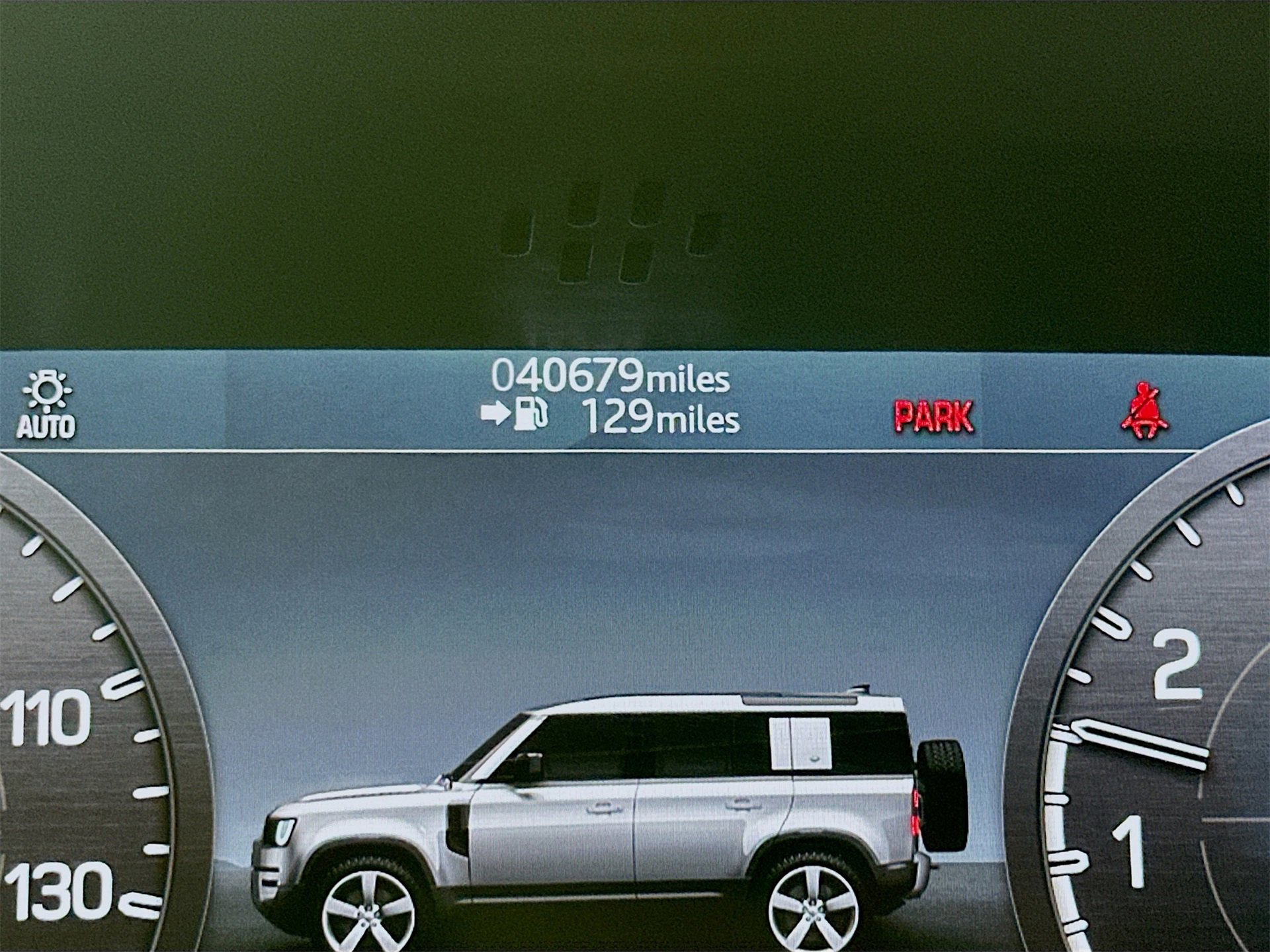 Used 2021 Land Rover Defender 110 S image 13