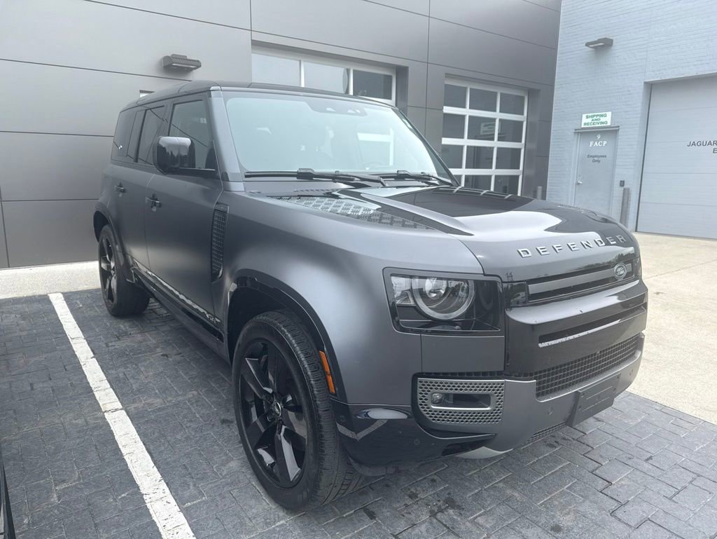 Used 2023 Land Rover Defender 110 Carpathian Edition AWD/4WD image 2