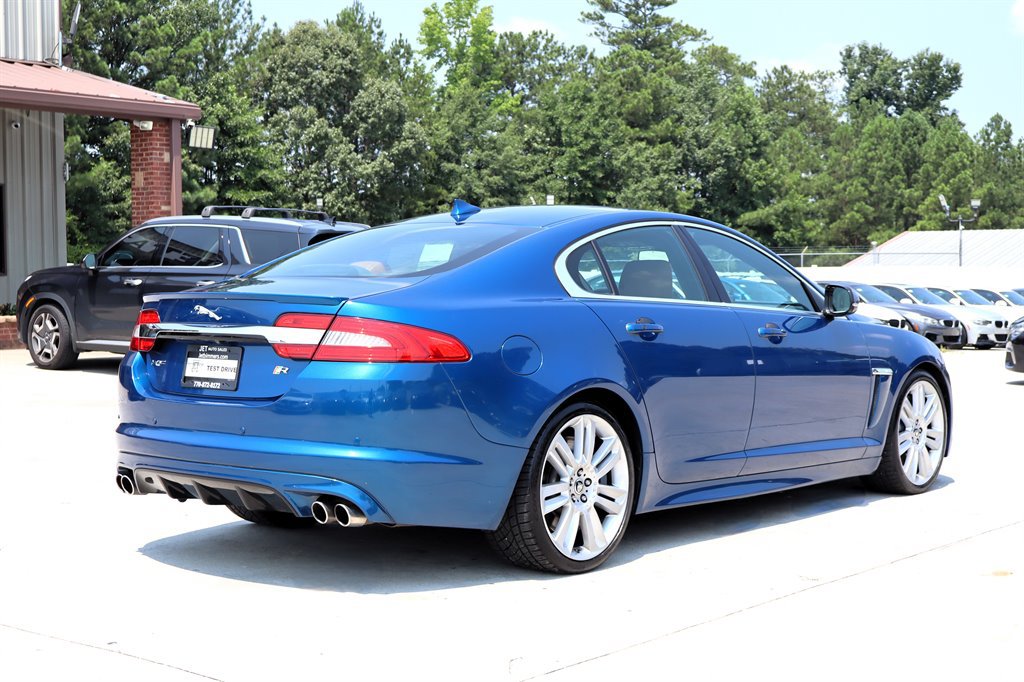 Used 2013 Jaguar XF R RWD image 7
