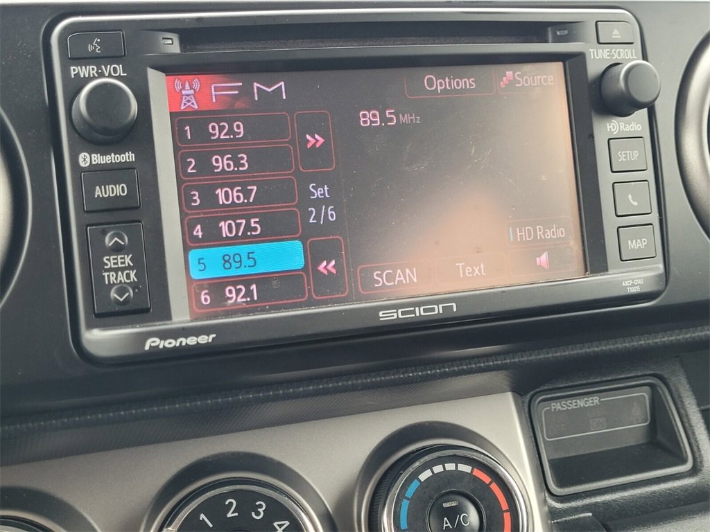 Used 2014 Scion xB image 16