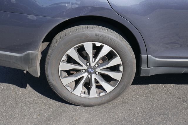 Used 2015 Subaru Outback 2.5i Limited w/ Popular Package #4 AWD/4WD image 12