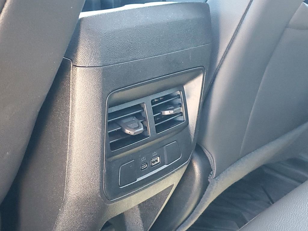 Used 2023 Chevrolet Colorado LT w/ LT Convenience Package III image 28