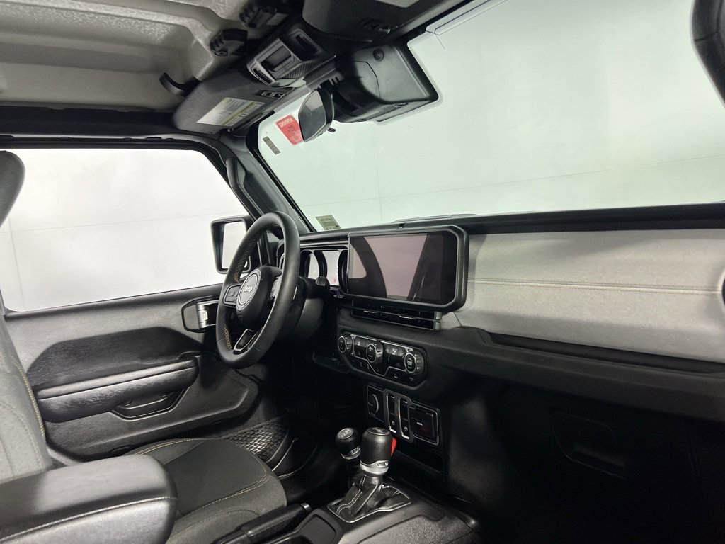 Certified 2024 Jeep Wrangler Sport S image 28