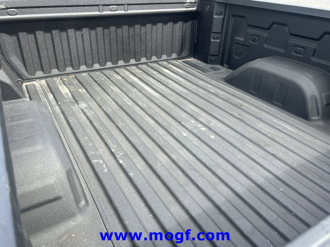 Used 2021 GMC Sierra 1500 Elevation w/ Preferred Package image 24