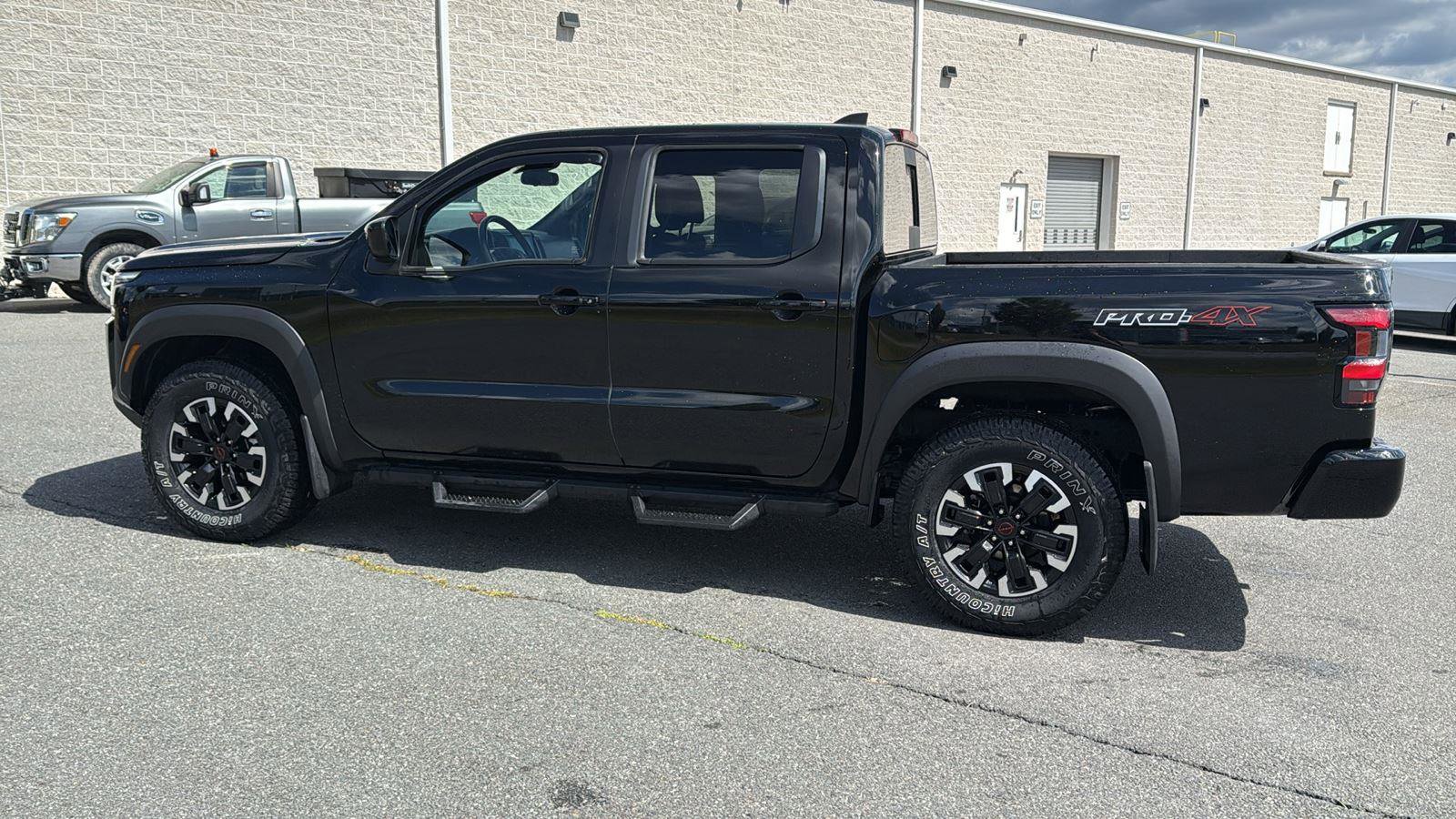 Used 2023 Nissan Frontier PRO-4X w/ Tow Package image 14