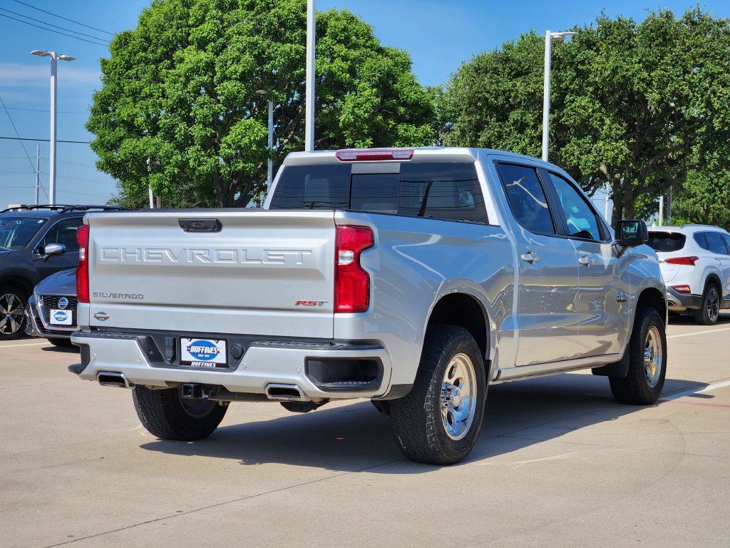 Used 2022 Chevrolet Silverado 1500 RST AWD/4WD image 3