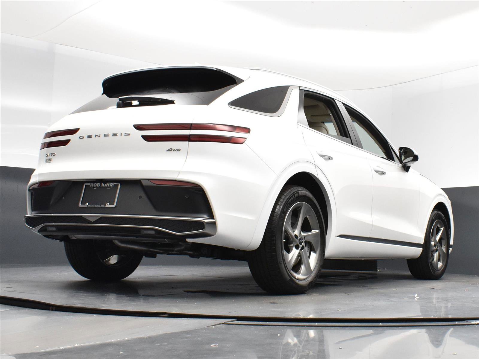 New 2026 Genesis GV70 2.5T Select image 14