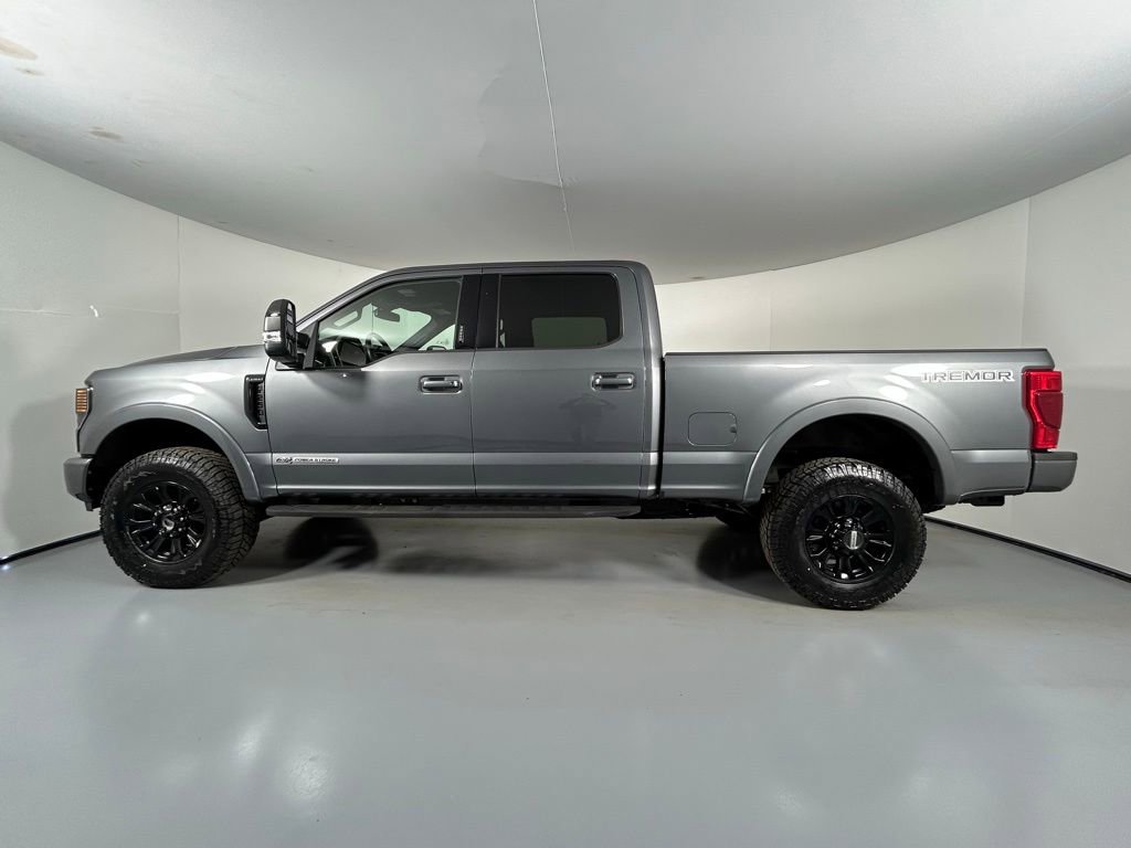 Used 2022 Ford F250 Lariat w/ Tremor Off-Road Package image 4