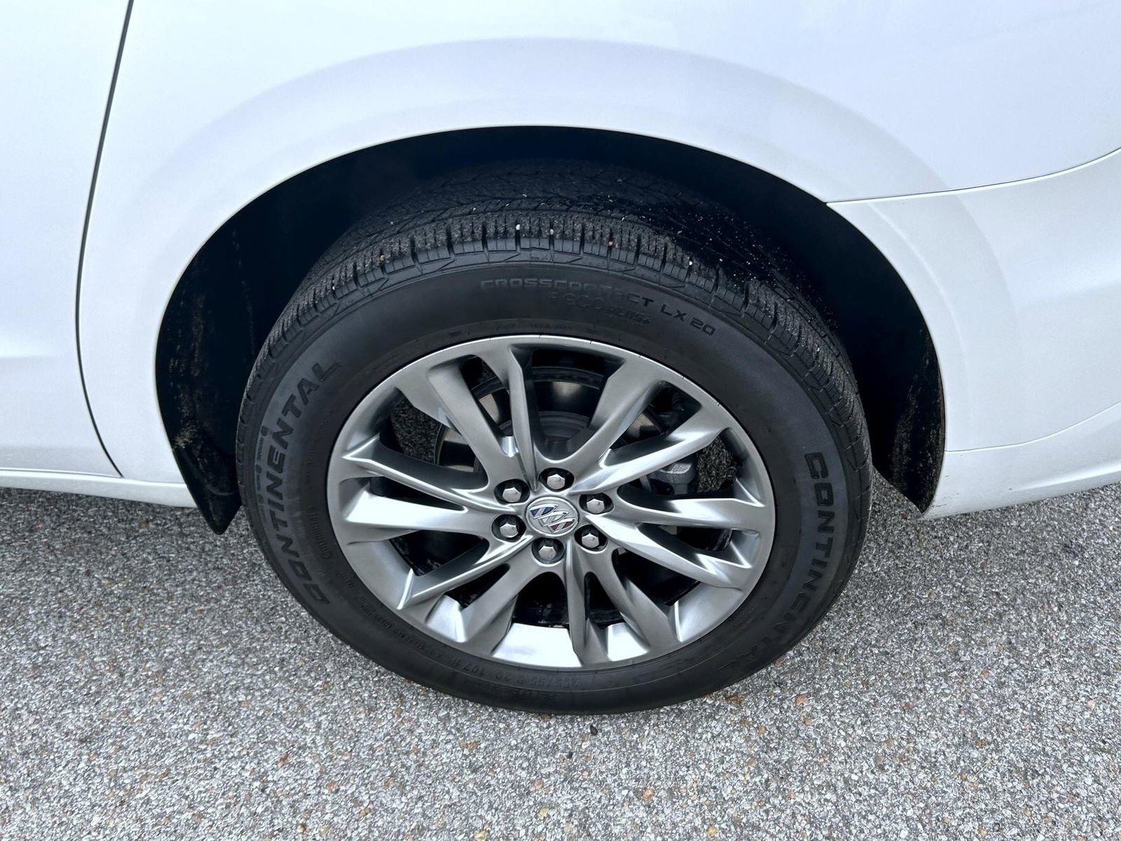 Certified 2023 Buick Enclave Avenir w/ Avenir Technology Package AWD/4WD image 24