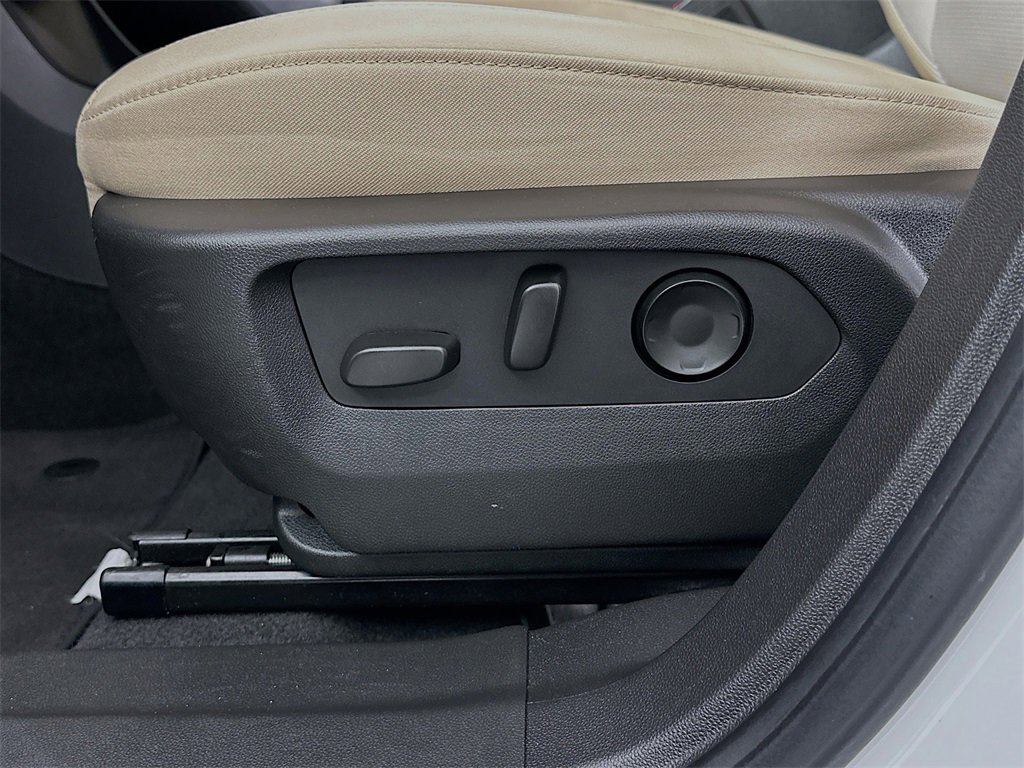 Used 2024 Buick Envision Preferred image 22