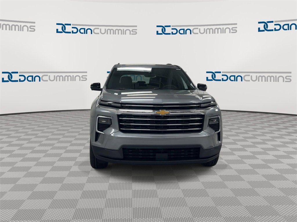 New 2026 Chevrolet Traverse LT image 3