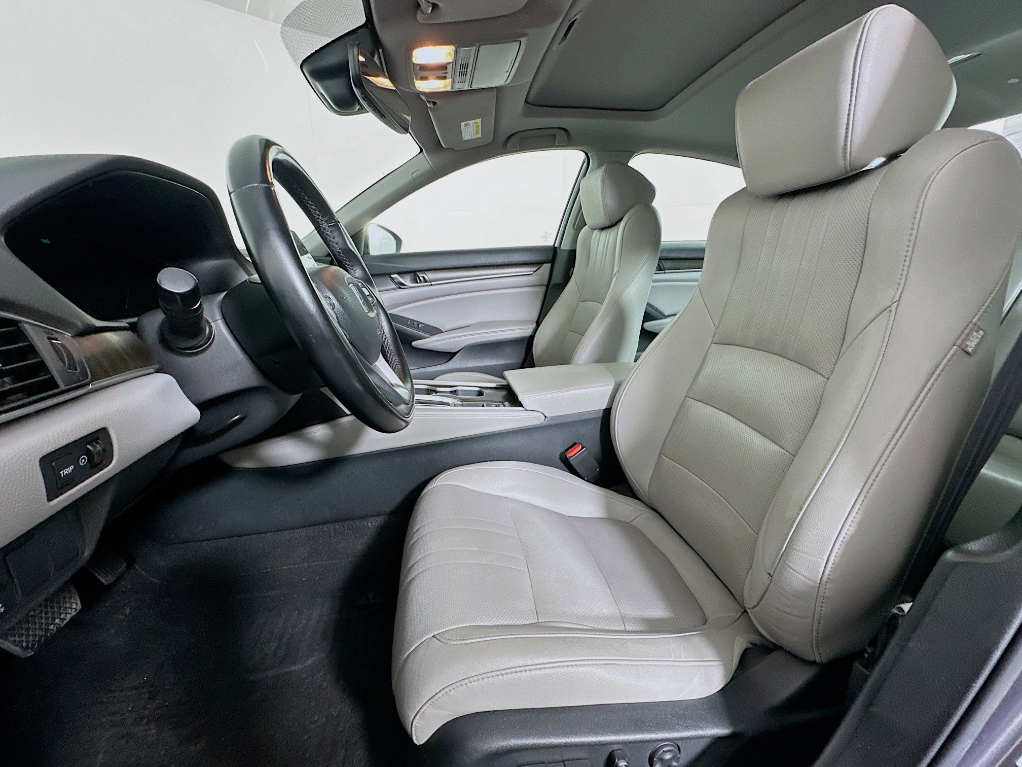 Used 2020 Honda Accord EX-L image 13
