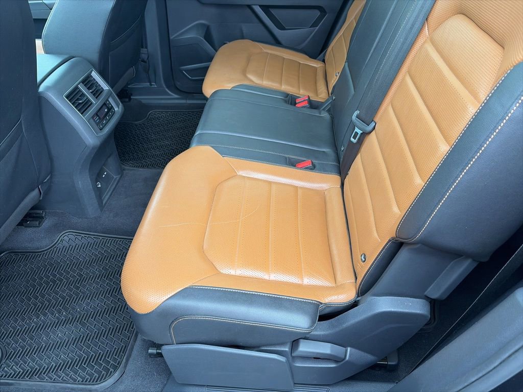 Used 2018 Volkswagen Atlas SEL Premium AWD/4WD image 24
