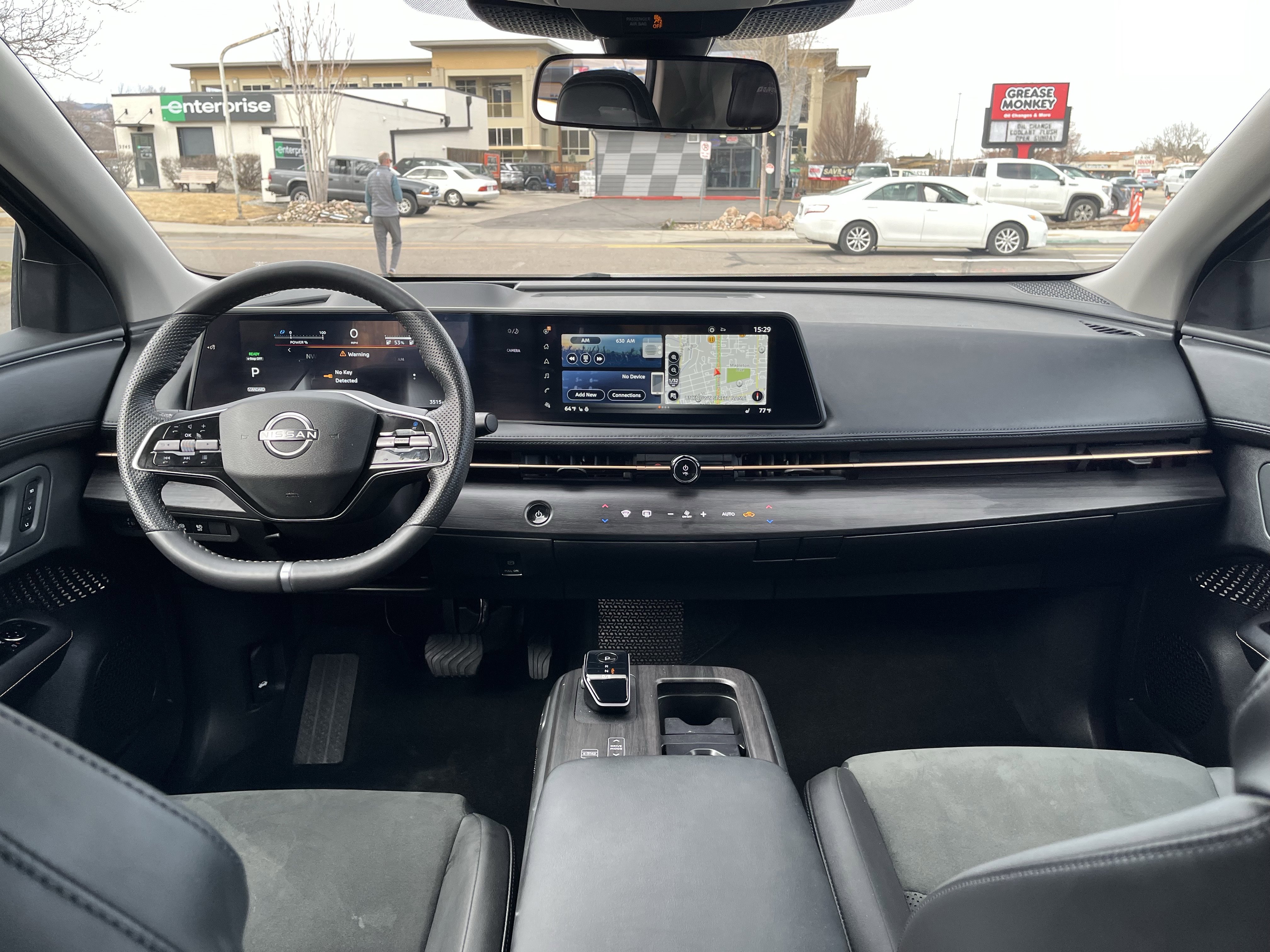 Certified 2025 Nissan Ariya AWD image 28