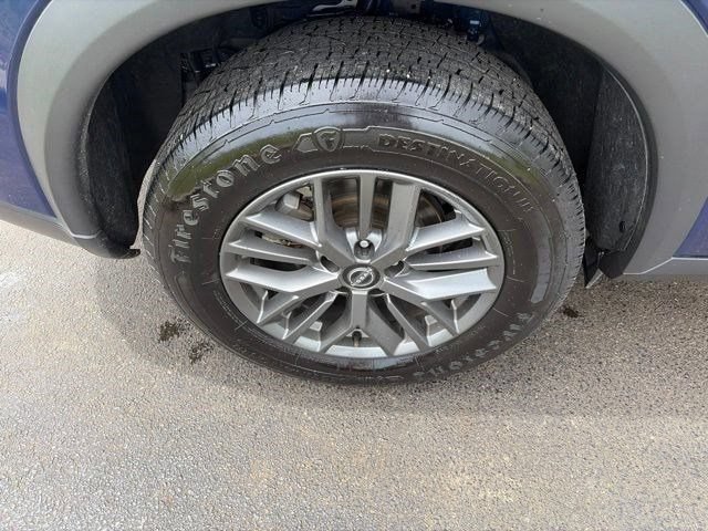 Used 2023 Nissan Rogue S FWD image 41