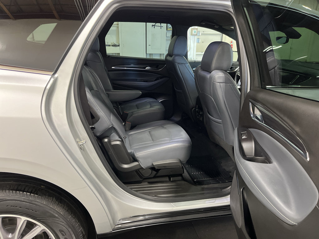 Certified 2022 Buick Enclave Premium AWD/4WD image 18