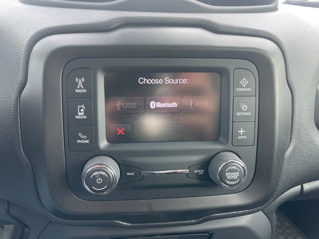 Used 2020 Jeep Renegade Sport w/ Sport Appearance Group FWD image 14